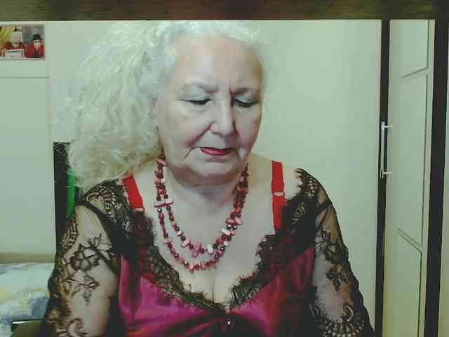 GrannyWants webcam