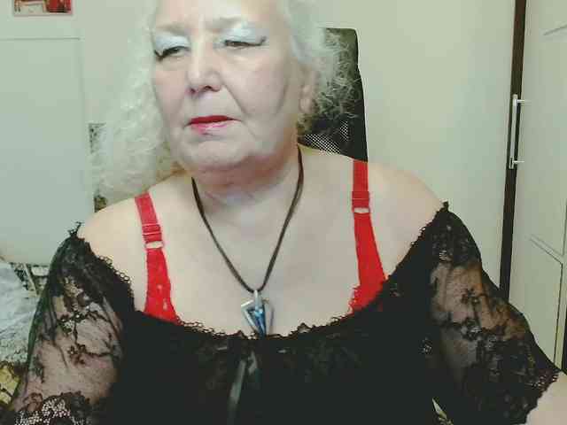 Model: GrannyWants