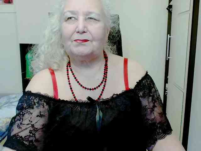 GrannyWants webcam