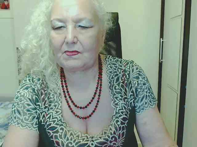 GrannyWants webcam