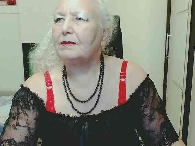 Model: GrannyWants