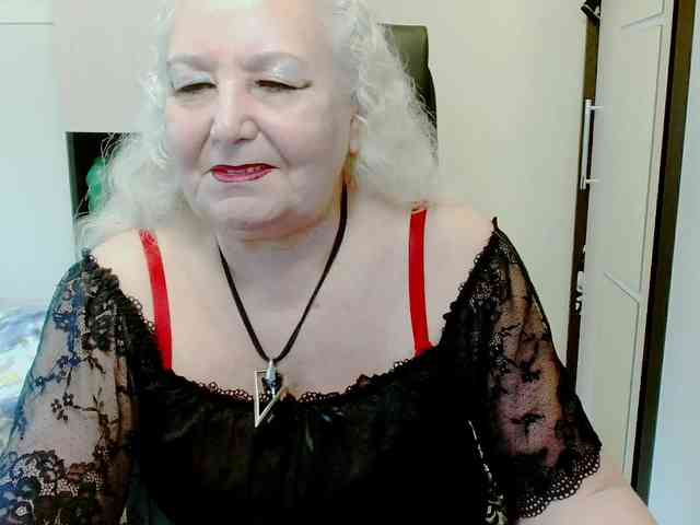 GrannyWants webcam