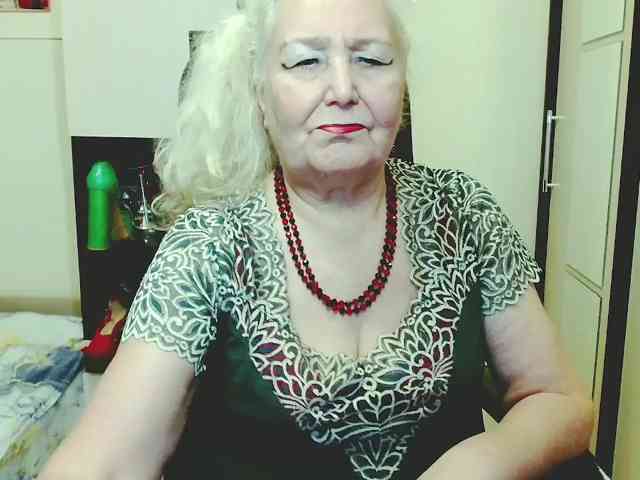 Model: GrannyWants