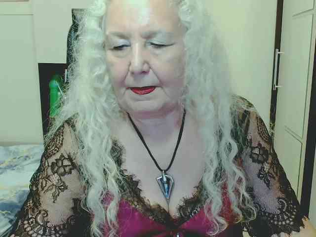 GrannyWants webcam
