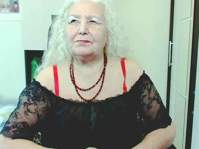 Model: GrannyWants