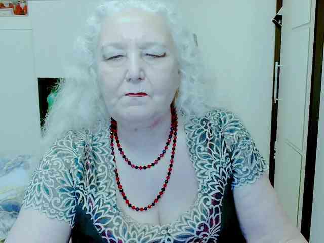 GrannyWants webcam