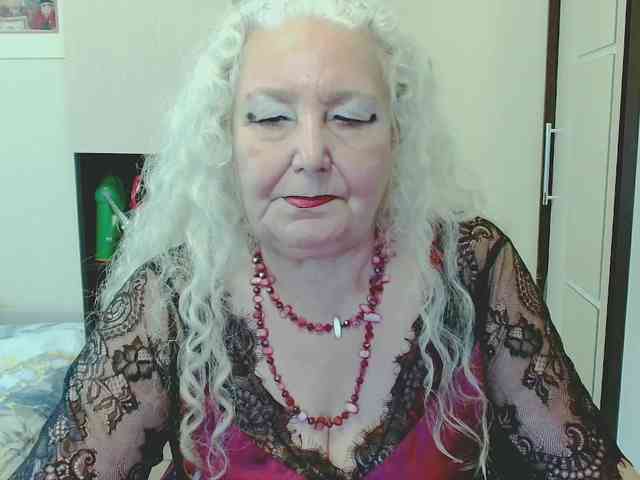 GrannyWants webcam