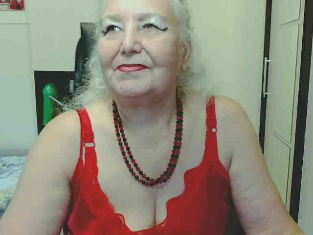 GrannyWants webcam