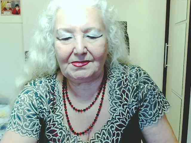 Model: GrannyWants