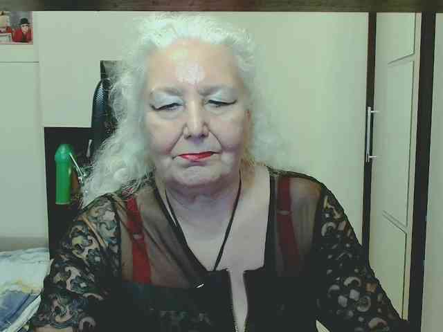 GrannyWants webcam