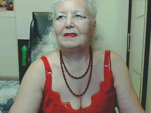 Model: GrannyWants