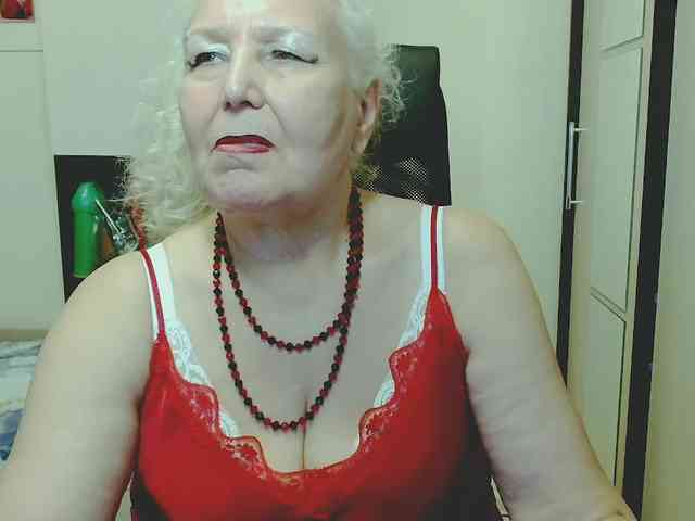 GrannyWants webcam