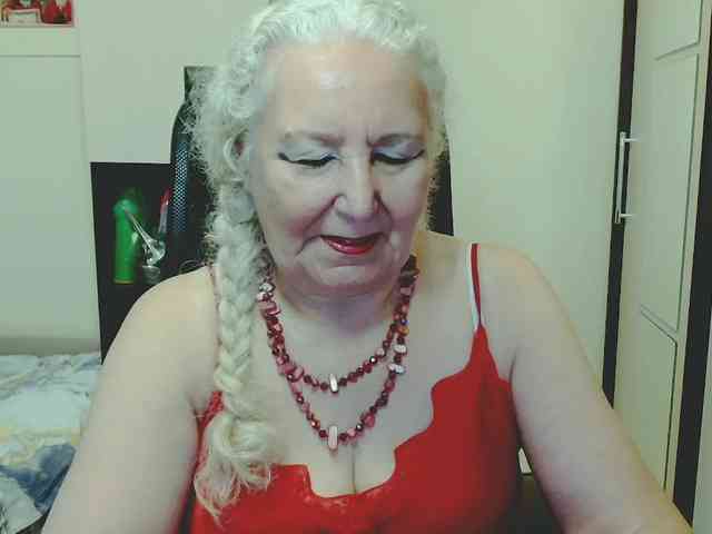 GrannyWants webcam