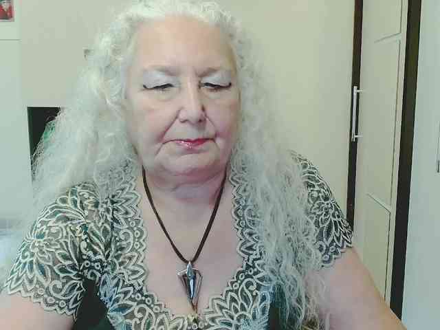 GrannyWants webcam
