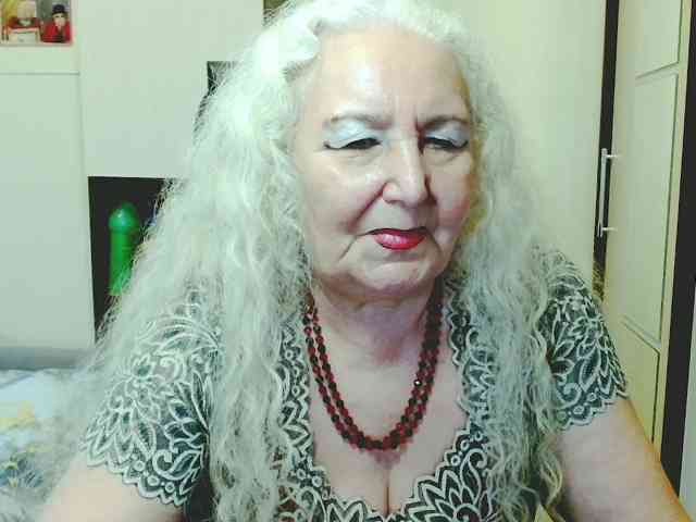 GrannyWants webcam