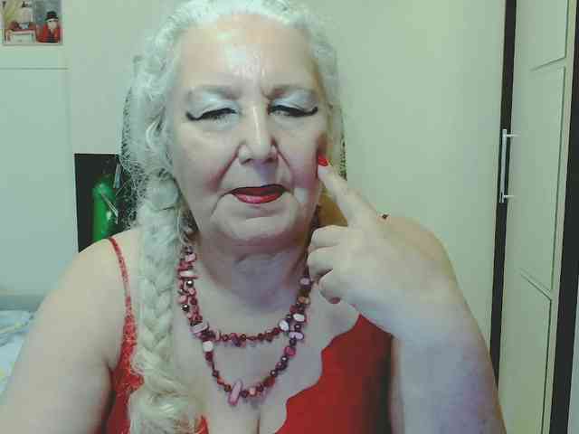 GrannyWants webcam