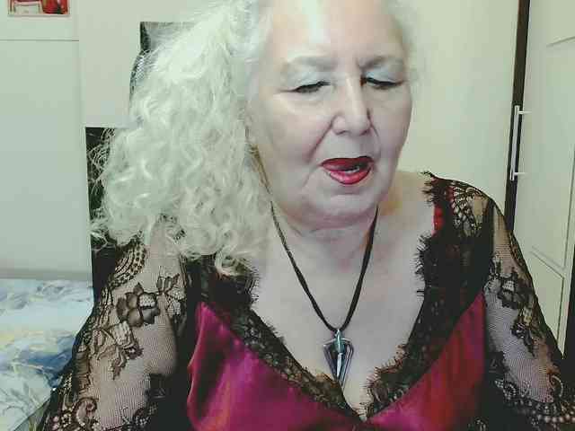 GrannyWants webcam