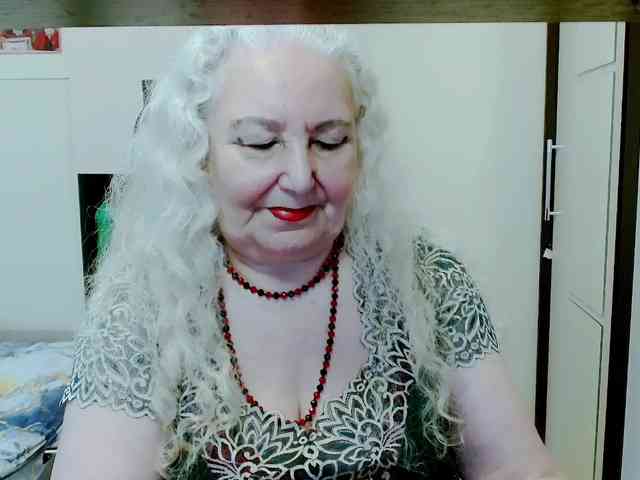 GrannyWants webcam