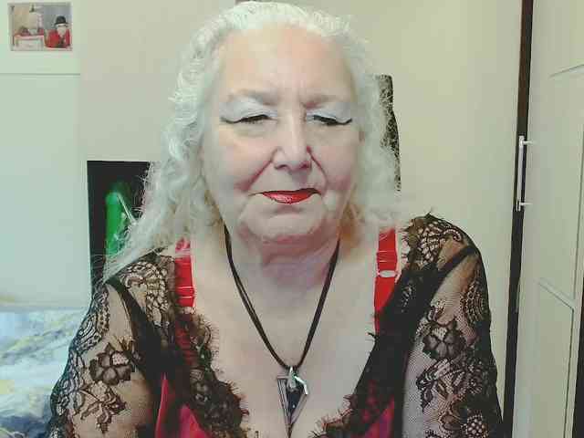 Model: GrannyWants