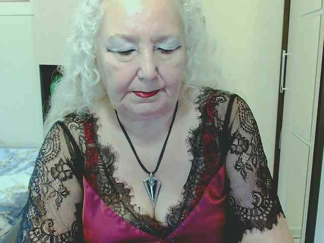 GrannyWants webcam