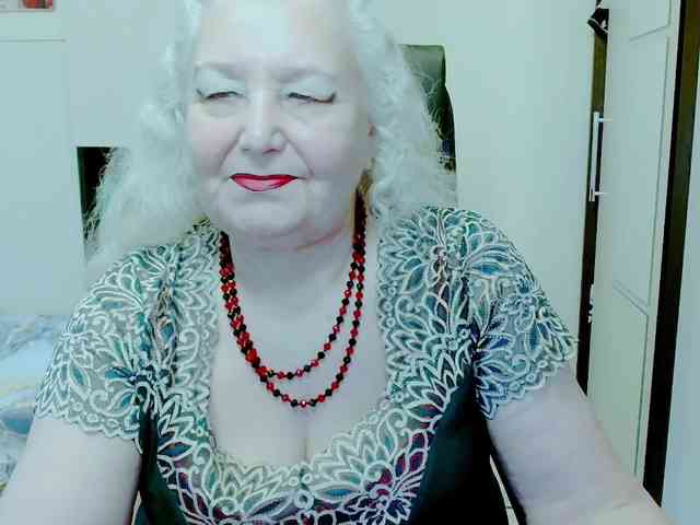 GrannyWants webcam