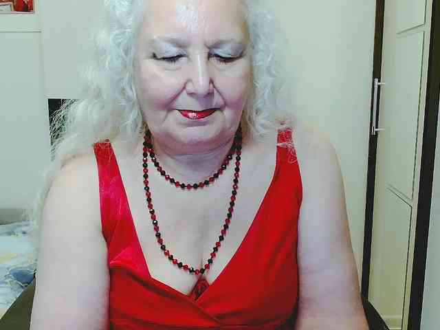 GrannyWants webcam