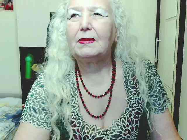GrannyWants webcam
