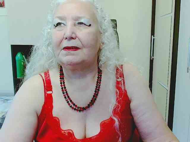 Model: GrannyWants