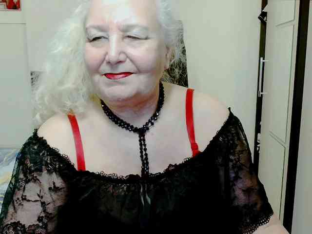 GrannyWants webcam