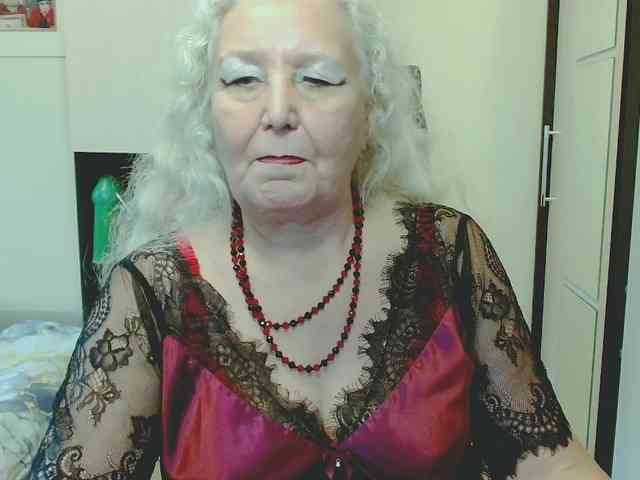 Model: GrannyWants