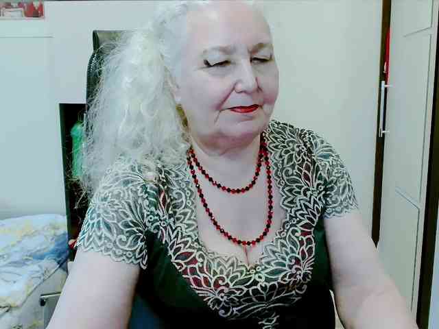 GrannyWants webcam