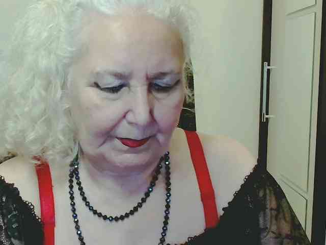 Model: GrannyWants