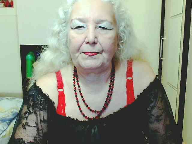 Model: GrannyWants