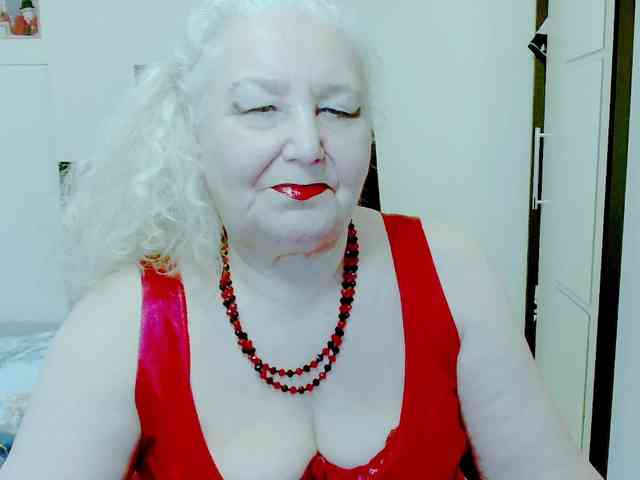 Model: GrannyWants