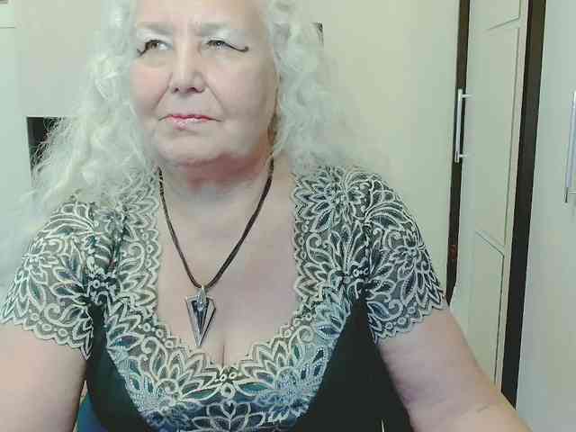 GrannyWants webcam