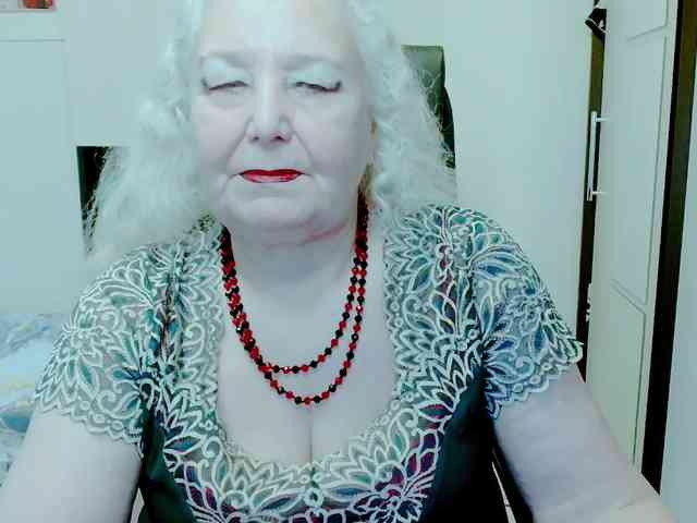GrannyWants webcam