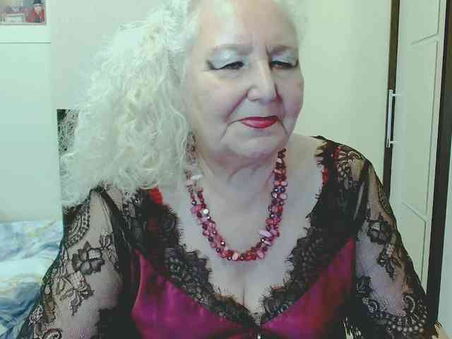GrannyWants webcam