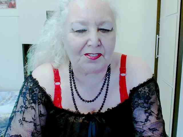 Model: GrannyWants
