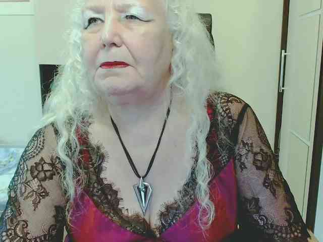 GrannyWants webcam