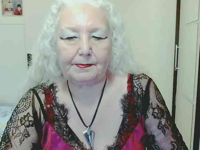GrannyWants webcam