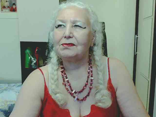GrannyWants webcam