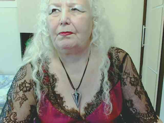 GrannyWants webcam