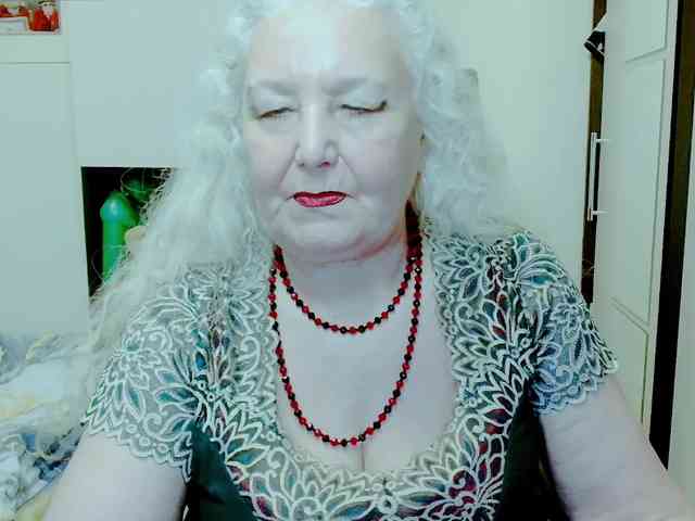 GrannyWants webcam