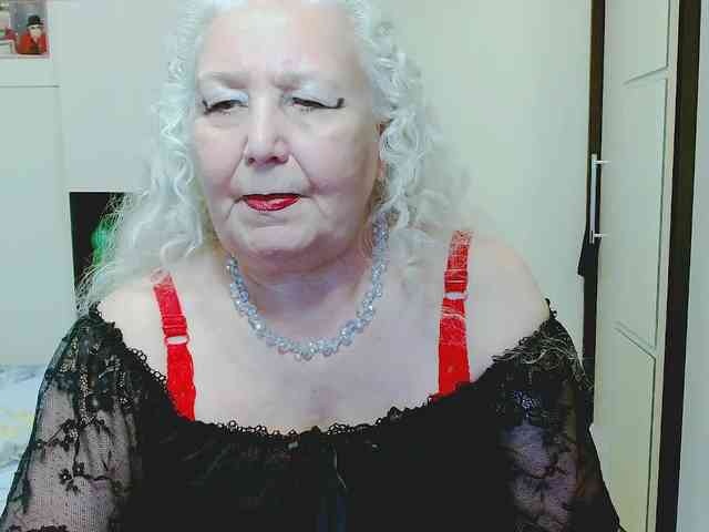 Model: GrannyWants