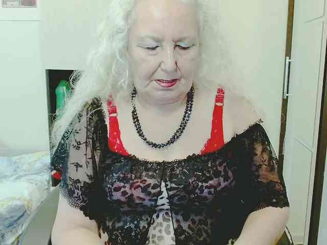 Model: GrannyWants