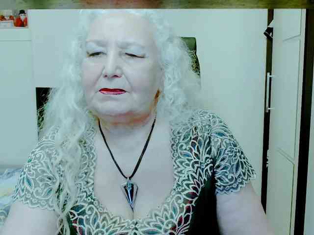 GrannyWants webcam