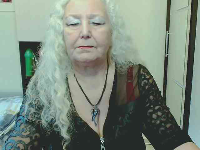 GrannyWants webcam