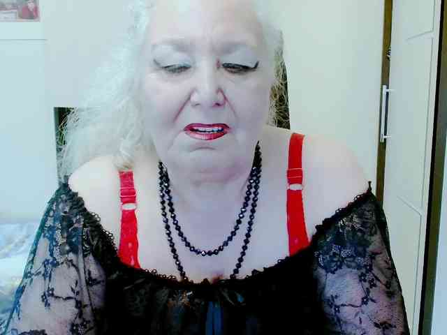 GrannyWants webcam