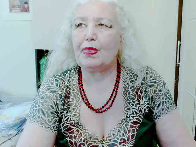 Modelo: GrannyWants