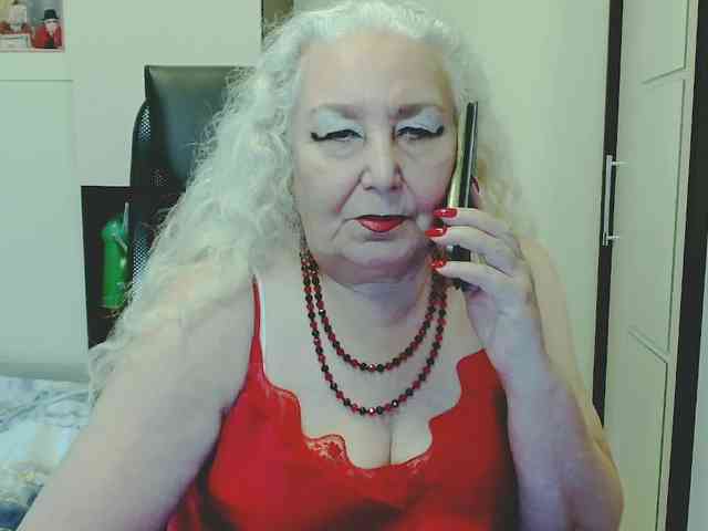 GrannyWants webcam